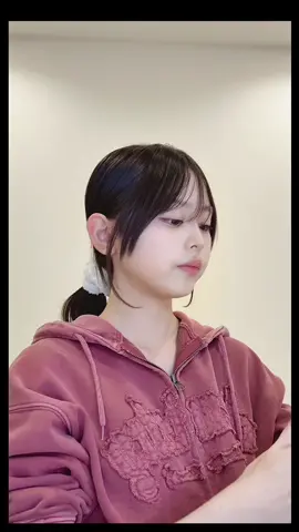 長いのでカップラーメン作るときとかにぜひ見てください🍜💞 書き忘れたけどアイドル前髪は押さえながらとくのがポイントだぞ!! #前髪 #09 #fjk #jk #梶原叶渚 