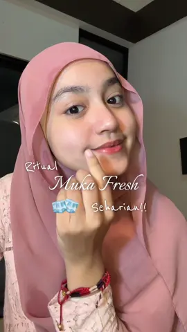 My routine for fresh n glow skin✨ #LightPlusFaceWash #reviewlightplus #Niacinamide #FacialWash #lightbywardah 