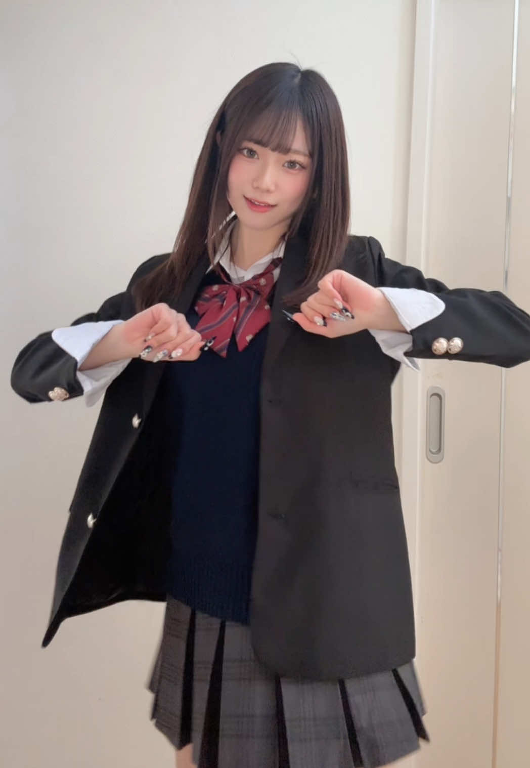 1週間おつかれさまですっ😸🏫 Qoo10のメガ割今日からだね❕#ljk 