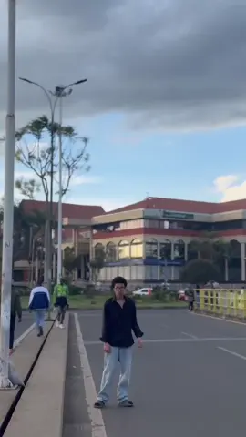 Socodka dabka telefonka ku qiime 🫶🏻▪️#proz_moha_🐅🐆🐈 #prozmoha🐊 #mohamodel🦁 #fyp #fyoviralシ 