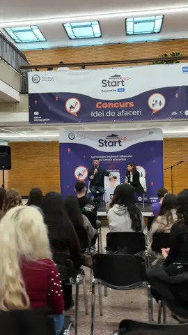 🤩 Atmosfera la Start Your StartUP - powered by BCR este plină de energie, idei și oameni care vor să schimbe lumea prin ceea ce creează.  Studenți, antreprenori și mentori discută, colaborează și își testează ideile într-un spațiu în care inovația se simte la fiecare pas. #StartYourStartUP2025 #PolitehnicaBucuresti #SpeedMeetings #Antreprenoriat #FAIMA 