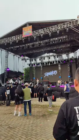 #superiots #nuansafestival #konserbekasi #takbertuansuperiots #fyp 