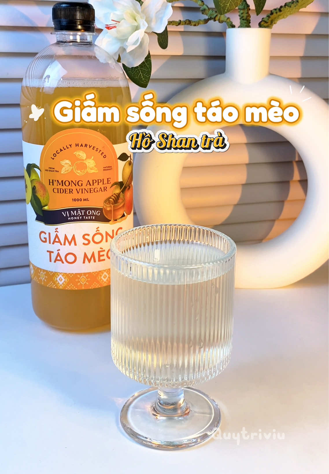 Giấm táo mật ong dễ uống mà hiệu quả, giá tốt quá trời nè #giamtao #giamtaomatong #hoshantra #giamsongtaomeo #fyp 