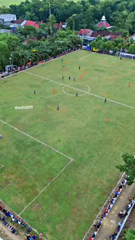 gagal trobosan  sepak bola tarkam . pesona lapangan #gelorasayutingroto di shoot dari atas menggunakan drone #dronesoccer #footballdrone #dronevideo #fyppppppppppppppppppppppp 