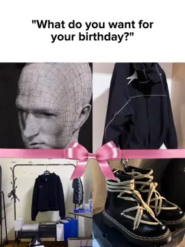 fav items tai😭#CapCut #nrf #v3  #hoodie #drmartens 