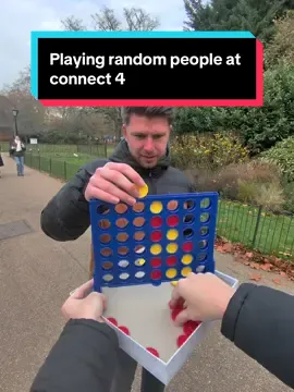 Playing random people at connect 4 #public #connect4 #London 
