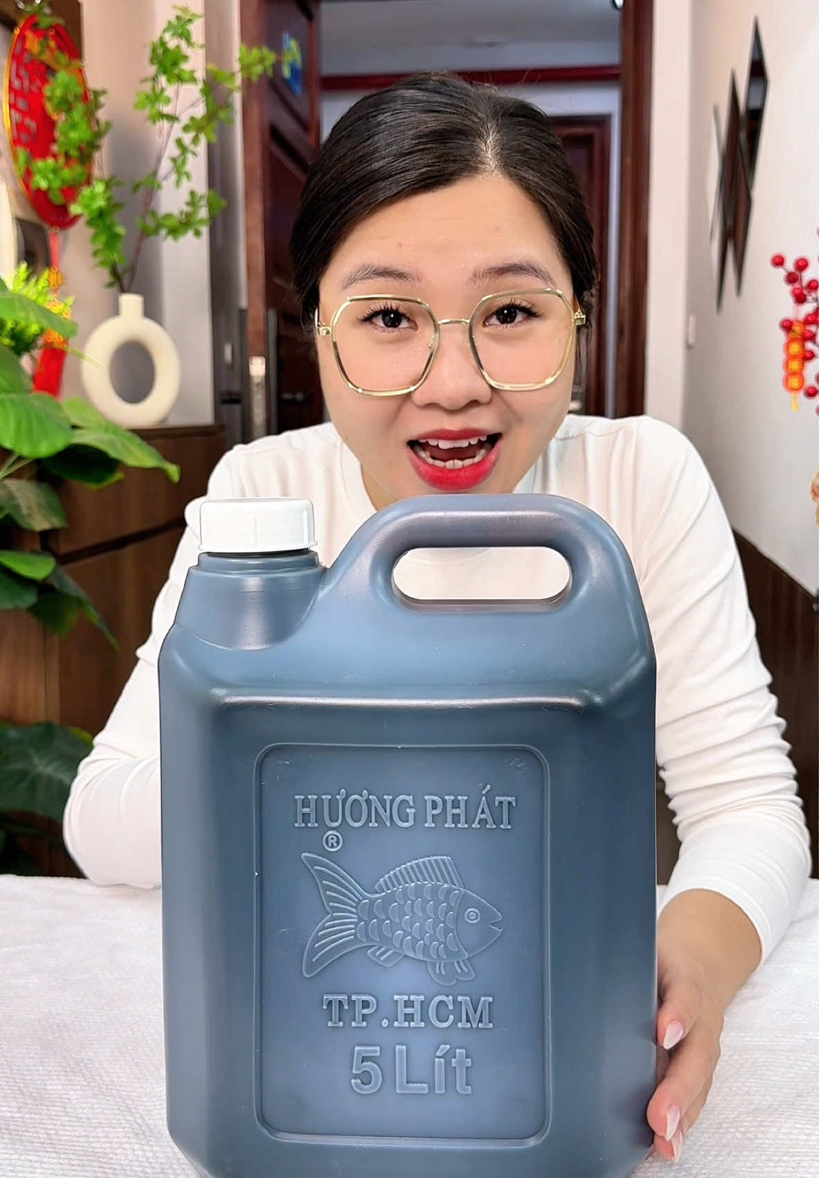 Nhựa Đường Dầu Hắc dạng lỏng 5 lít. #nhuaduongdauhac #nhuaduong #xuhuong #bongbuongbinh