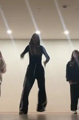 #fyp #intheclub #hiphop #dance #chllenge 