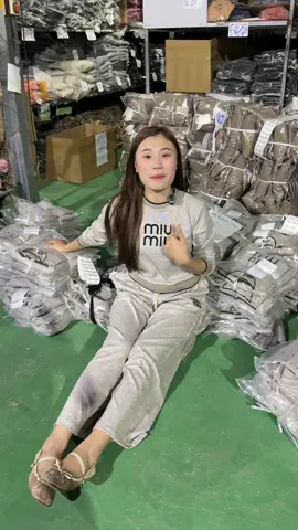 ຊຸດເສື້ອຄັອບແຂນຍາວໂຄດງາມ #ຊຸດແຟຊັ່ນ #ເສື້ອຜ້າແຟຊັ່ນ #ເສື້ອຜ້າ #ຂາຍຖືກໆ🌿💕ໂປຮໂມຊັ່ນມາແລ້ວ🔥🔥🔥 #ວິສາຊີບ❌ຫ້າມເອົາເບີໂທລົງກ້ອງຄອມເມັ້ນ 