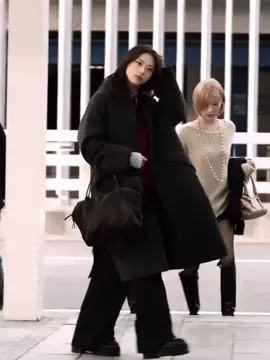 after buka jaket >> 😭🤧 kacau #ruka #babymonster #monstiez 