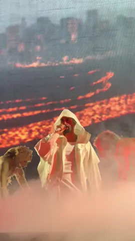 ☝🏽 👑  #mengonilive2025 #marcomengoni #roma4 #lavalledeire 