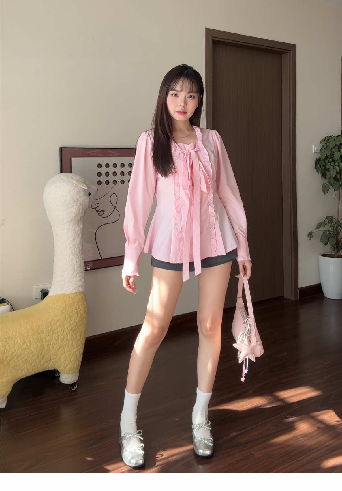 Màu hồng xinkkk@Lacee Atelier #xuhuong #viral #fyp #foryou #dailyoutfits 