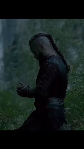 Vikings | Ragnar Lothbrok 👑 . . . #kesfet #ragnarlothbrok #vikings #ragnar #vikingsedit 