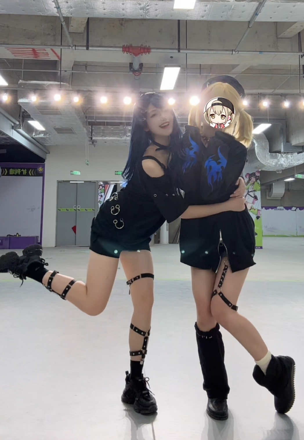 friends for ever #cosplay #プロセカ #shiraishian #azusawakohane #prsk 