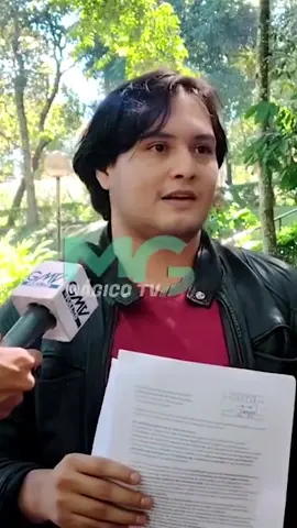 Alumnos de Inglés en la UES piden anular ajuste que sube la nota mínima de 6.0 a 7.0