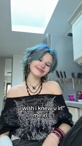 you can ask all my friends #hethey #🏳️‍🌈 #safeplace #weirdkid #alt 