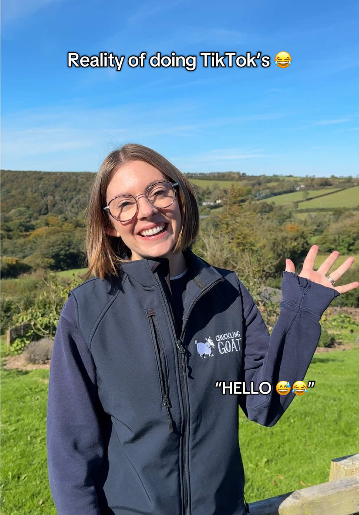 Reality of doing TikToks… not quite as polished as it looks 🤪 BTS with Ceris, proving even pros have their bloopers 😂🎬 #chucklinggoat #bts #bloopers #comedy #bloopervideo 