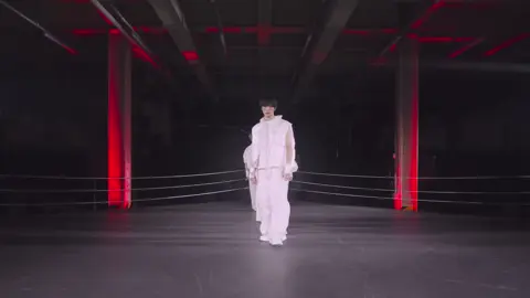 “Beat it up” stage clip #nctdreambeatitup #🐯🦊🐶🐻🐰🐬🐹 #nctdream #fypシ #fyp @NCT Official 