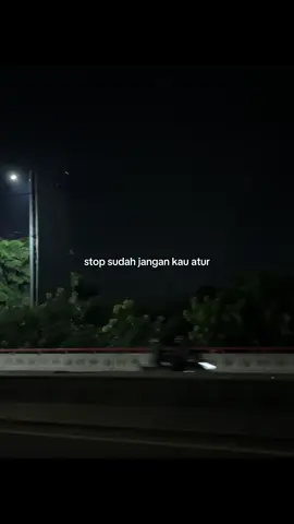 adkel atau kakel nih?