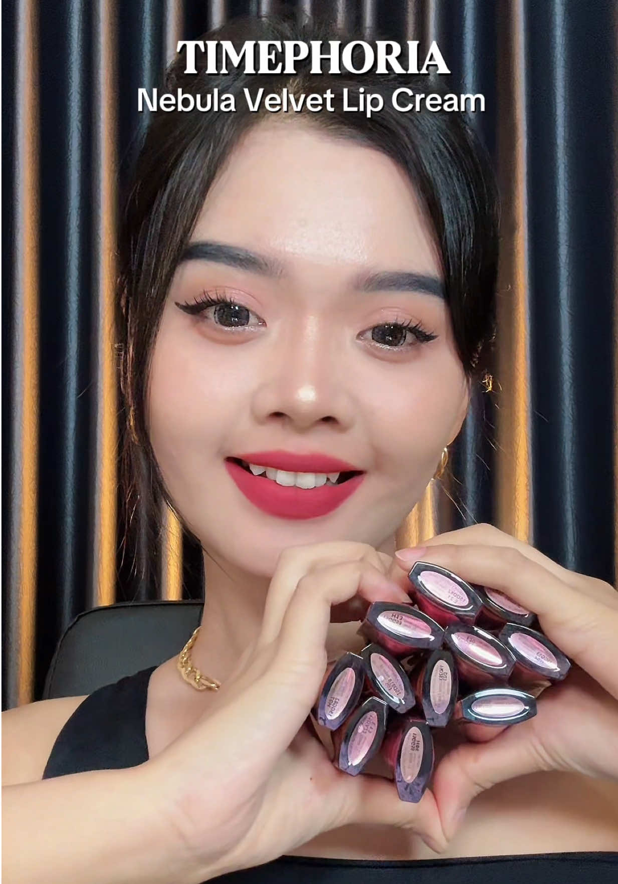 swatch all shade lip velvet dari @Timephoria.id kalian suka shade no berapa nii bestii?? . . . #lipvelvet #timephorialipvelvet #Timephoria #viral 