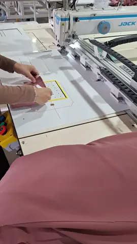 dán túi #xuhuong #côngnghệmay #maymacvietnam #gament #cảitiếnmaymặc 