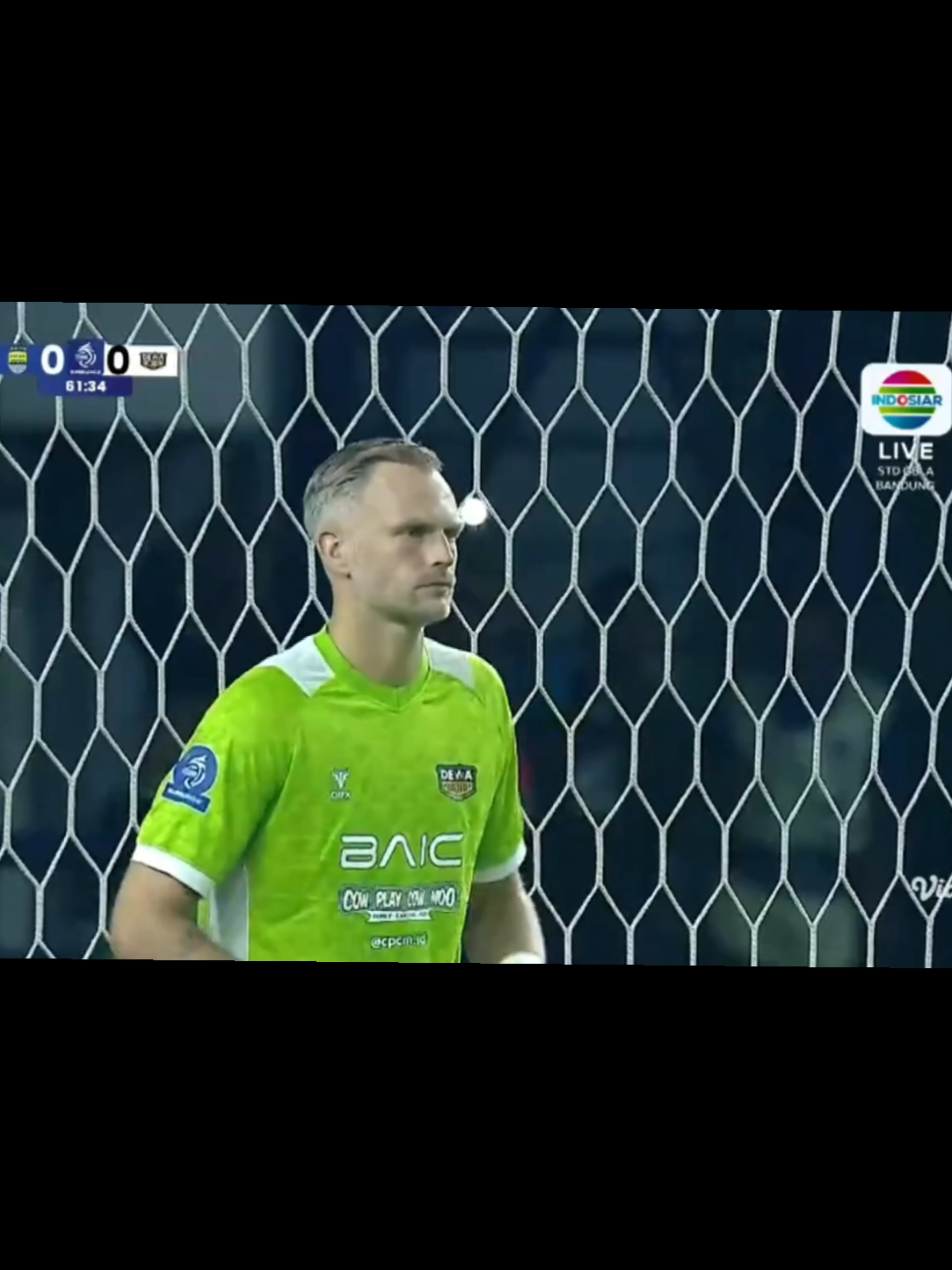 Goal Persib vs dewa united  jung sukses eksekusi PENALTY. #highlight  #persib  #persibvsdewa  #higlitpersib  #liga1 
