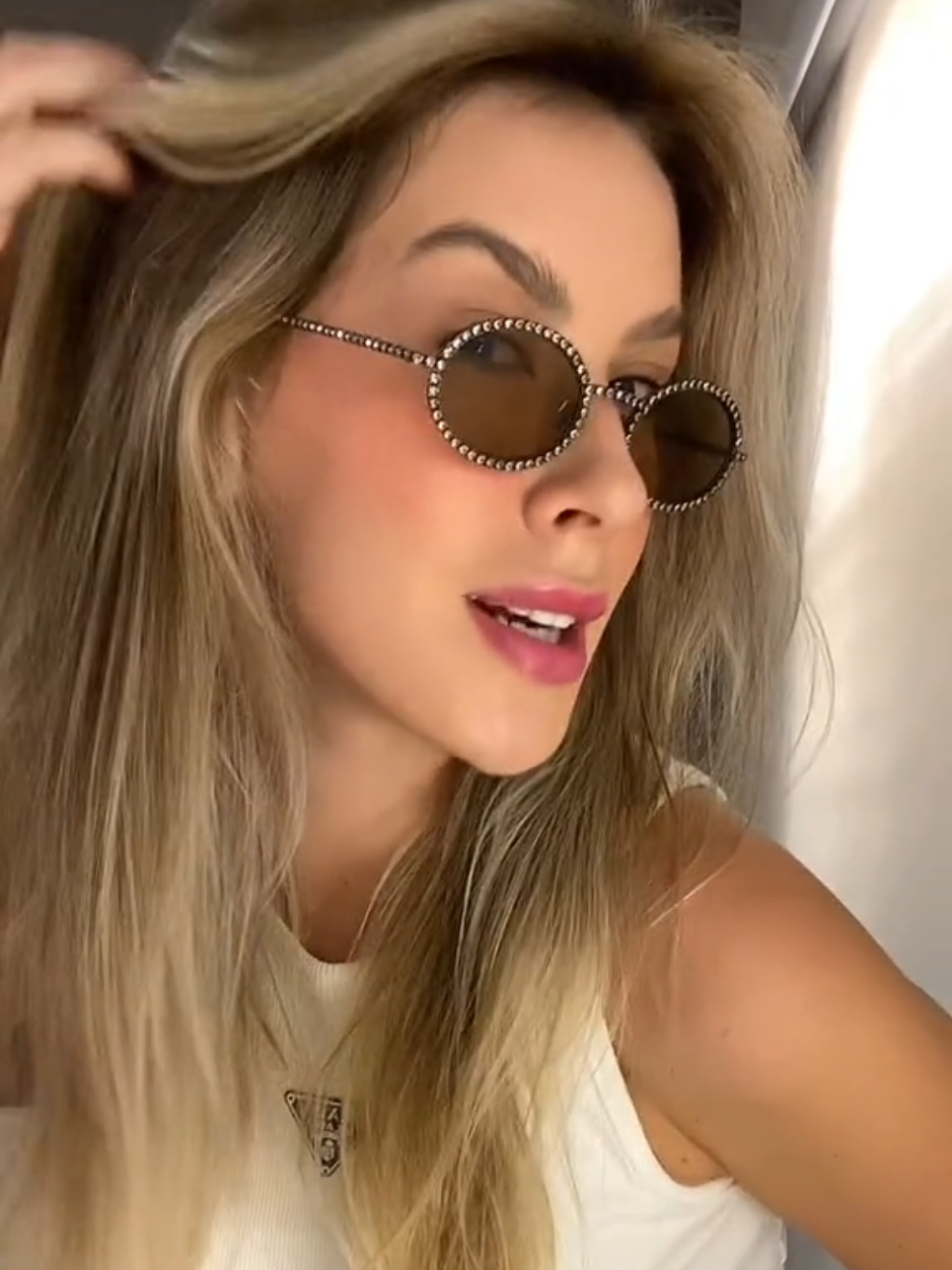 Óculos De Sol Com Strass TENDENCIA, Armação Grande , Proteção UV✨️ #oculosdesol #oculosvirginia #virginia #oculosdesol #modafeminina @achadinhos da plinplin✨️ 