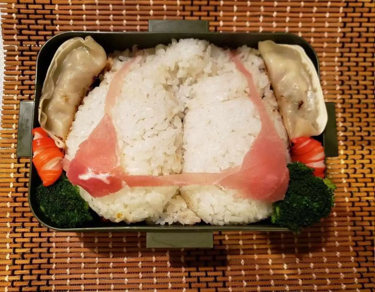 tôi không chờ bạn nữa giờ tôi ăn liền