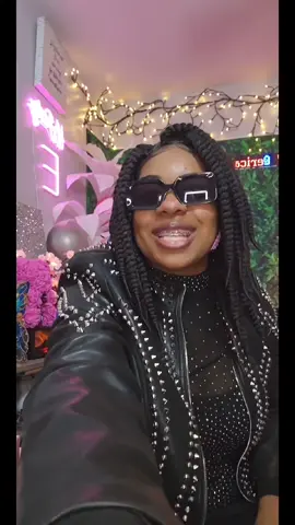 Get this lightweight full wig😎CLICK THE CART 🛒🛍 #TikTokShopBlackFriday #TikTokShopCyberMonday#TikTokShopCreatorPicks#FashionDeals #GrandOpeningBFCM 