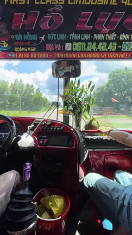 Tết gần đến, lại thêm một mùa quay đầu xăng đầy bình cứ thế là phóngggg#tuong_tac #nhaxeholuctop1severduclinh #khôngflop #xh #xekhachholuclimousin831