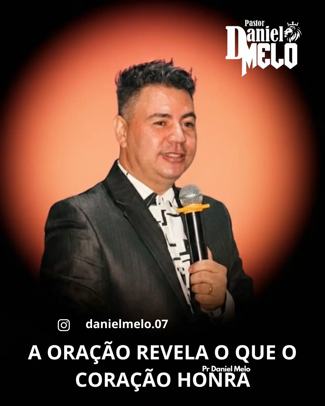 tudo aquilo que insistimos  em oração, revela o quanto é valioso aquilo que a buscamos. #familia #fé #amor #igreja 