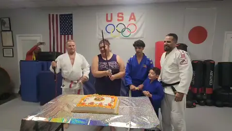 HBD Saschari , un ejemplo de persona y de mama.seguimos.#LIVEFEST2025 #Viral #PaidPartnership #MakeLIVECount #LIVEStory 