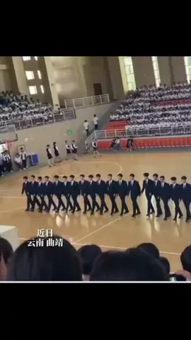 trường ngta cỡ này mà nhìn lại trường mik chán ko muốn nói#thanhxuanvuontruong #txvt #tieuthuyet #ngontinh #douyin #vibes #xuhuongtiktok #viral 