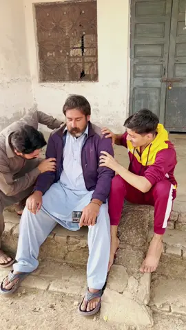 Hamsayon ka larka koma main chala geya #Aaqib951 #funnyvideo #foryoupage #fyp 