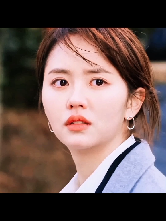 part 1 🥰 Love at first sight 🥺 Korean Chinese Love story #foryou #fyp #creatorsearchinsight #kdrama #lovestory 