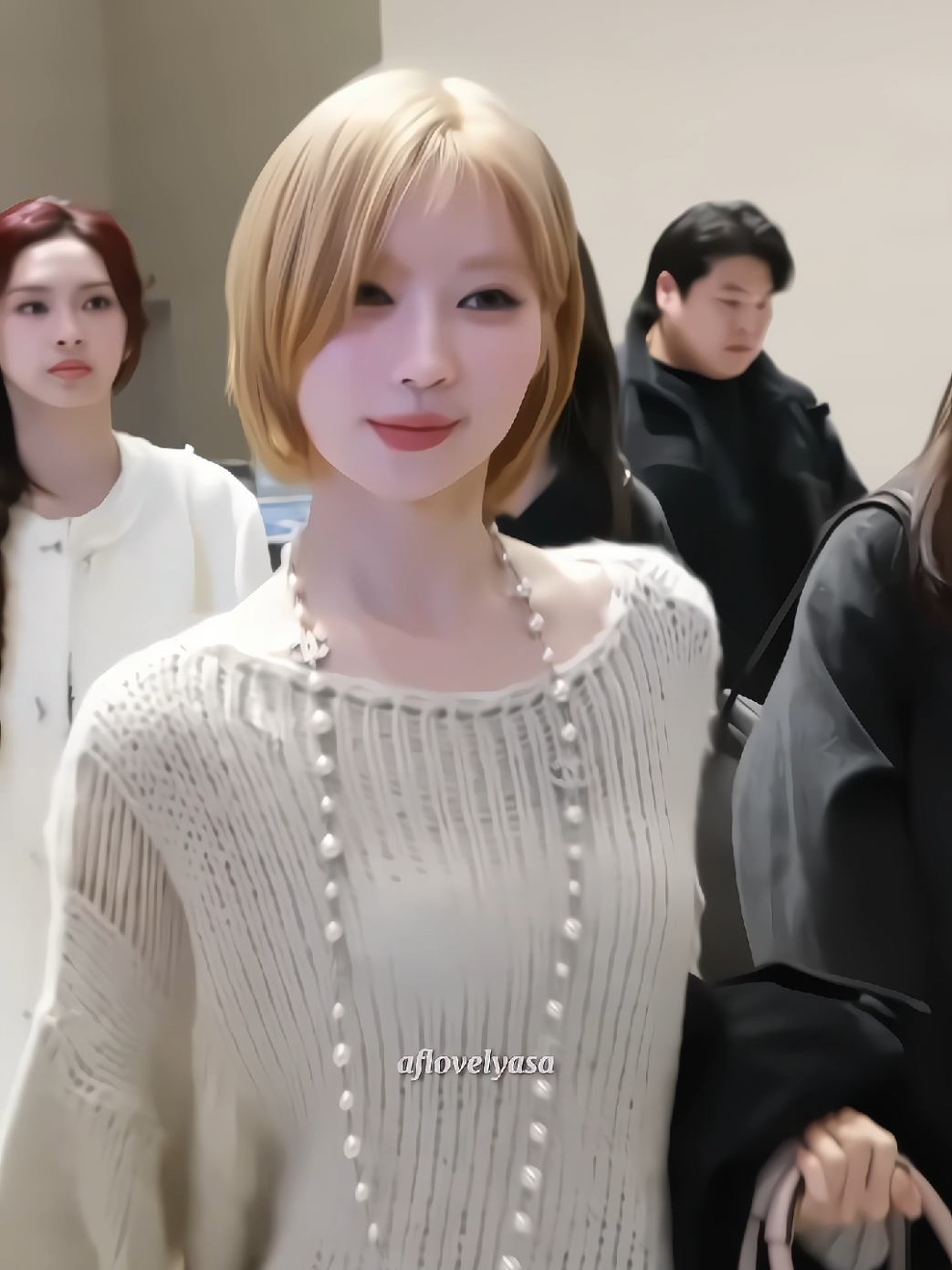 hey blonde girl <3 #아사 #asa #enamiasa #kimasa #asababymonster #babymonster #acesa #アサ 