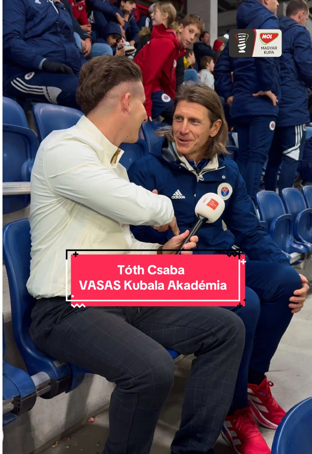 Tóth Csabával, a Vasas utánpótlás szakmai vezetőjével beszélgettünk a Vasas - Mezőörs mérkőzésen! 😎 #molkupa #vasas #magyarfoci 