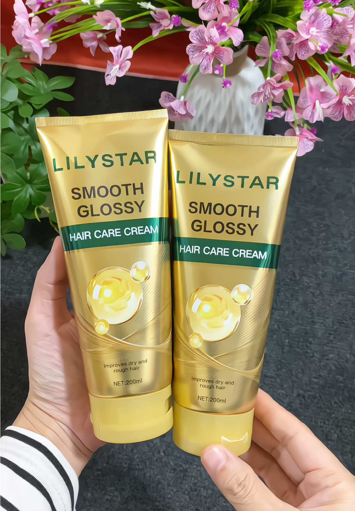 Combo 2 chai dầu xả tóc Lilystar bữa nay giá đang tốt lắm mấy chị, giúp tóc mềm mượt #taphoaloanloan #dauxa #dauxalilystar #lilystar #chamsoctoc  @Tạp hóa Em Loan  @Tạp hóa Em Loan  @Tạp hóa Em Loan 