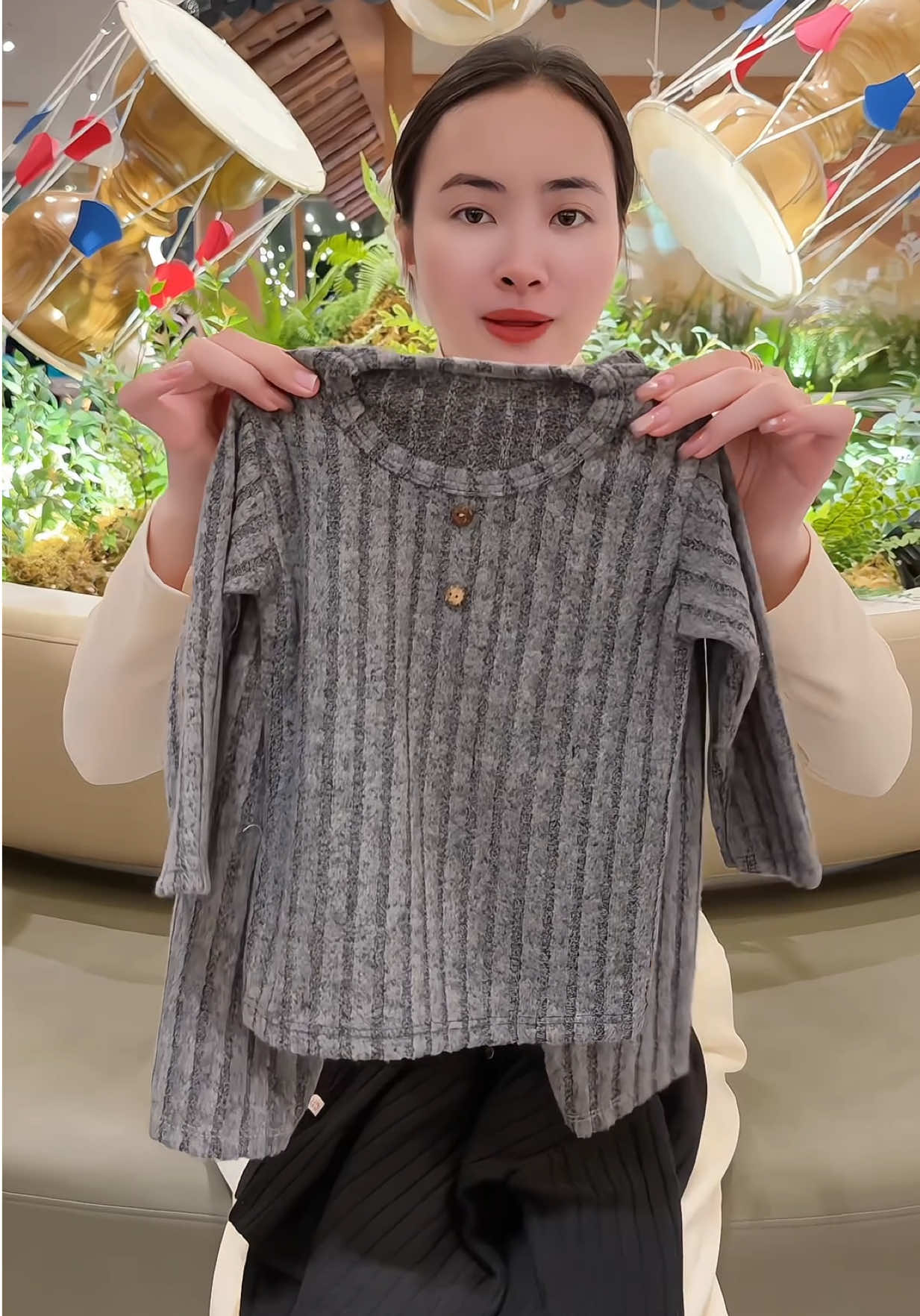 Bộ len mềm ấm cho con 