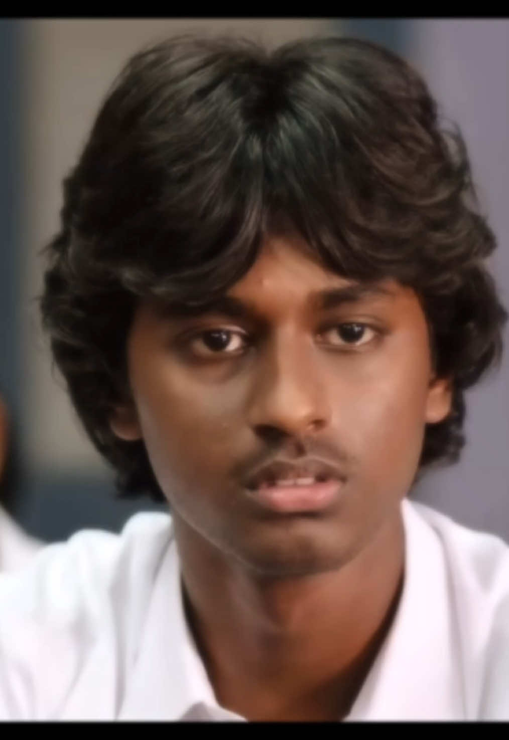 මුලින් බලාපොරොත්තු උනු හිත් මෙහෙම මග හැරුනම හිතට හරි අමාරුයි! 🤍 #sadanubaawidin #foryoupage #fypシ #trending #elonvibez 