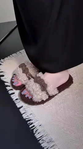 Dép lông cừu xoăn thời trang #xuhuong #viral #fyp #giaycaogot #dep 