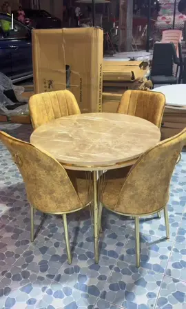 Table à manger #tiktokcotedivoire🇨🇮 #tiktokfrance🇨🇵 #pourtoiii #toutlemonde #videoviral 