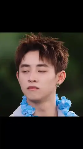 Embe đi lạc ở đâu đây🙊🩷 #congb #anhtraisayhi2025 #fyp 