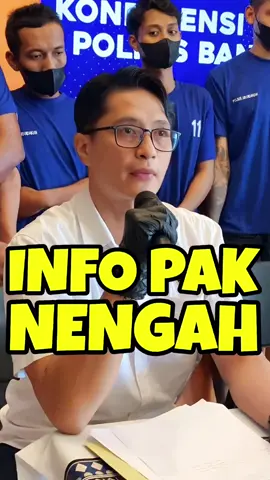 Saat korban dan rekannya tiba di lokasi, terjadi perdebatan antara para tersangka dan korban. Motif utama di balik kekerasan ini adalah karena korban dituduh telah mengambil uang milik pelaku WTP Karena merasa tidak puas dengan jawaban yang diberikan korban, para tersangka kemudian melakukan tindakan kekerasan secara bersama-sama terhadap Happy Sahana. Akibat penganiayaan tersebut, korban mengalami luka-luka pada wajah, kepala, pinggang, dan menderita patah tulang kaki. Saat ini, korban masih menjalani perawatan intensif di RS UII Bantul. Berdasarkan laporan ibu korban, Unit Reskrim Polsek Srandakan segera melakukan penyelidikan dan berhasil mengidentifikasi serta menangkap para terduga pelaku secara bertahap pada Minggu dan Senin, 9 dan 10 November 2025. Empat orang terduga pelaku yang diamankan adalah DGP (32), D (37), WTP (40), ketiganya waga Srandakan, Bantul, serta AOF (23) warga Bantul. Petugas turut mengamankan sejumlah barang bukti yang diduga digunakan dalam aksi kekerasan, yakni 1 (satu) bilah sabit dan 1 (satu) selang berwarna hijau. Keempat tersangka kini dijerat dengan Pasal 170 Kitab Undang-Undang Hukum Pidana (KUHP) tentang kekerasan yang dilakukan secara bersama-sama di muka umum terhadap orang atau barang. Mereka terancam hukuman pidana maksimal 7 (tujuh) tahun penjara. #kasus #polresbantul #info 