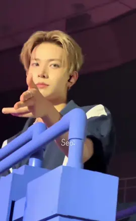 flirty hee #heeseung #leeheeseung  #enhypen #fyp #viral   