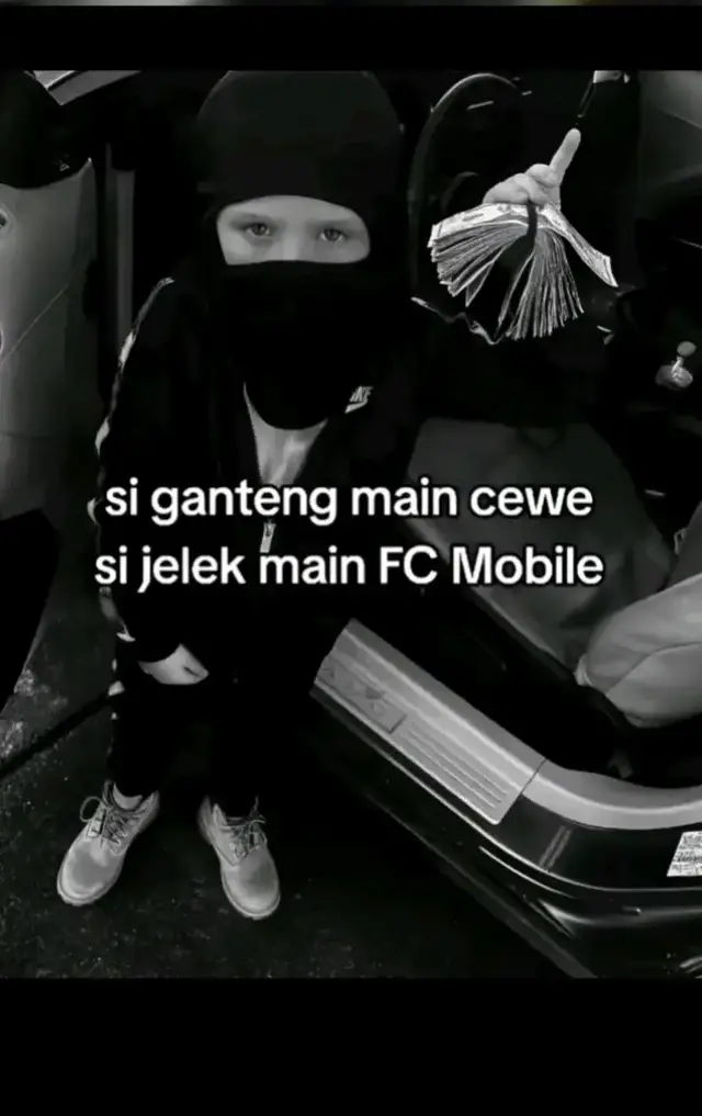 Berikut beberapa tips untuk membuat konten FC Mobile 26 yang bisa masuk ke For You Page (FYP) di TikTok: 1. *Buat konten yang menarik*: Buatlah konten yang menarik dan relevan dengan game FC Mobile 26, seperti tips dan trik, gameplay, atau review. 2. *Gunakan hashtag yang relevan*: Gunakan hashtag yang relevan dengan game FC Mobile 26, seperti #FCMobile26, #FCM26, #GameFootball, dll. 3. *Buat konten yang pendek dan ringkas*: TikTok adalah platform video pendek, jadi pastikan kontenmu tidak terlalu panjang. Buatlah konten yang singkat dan padat. 4. *Gunakan musik yang menarik*: Musik dapat membuat kontenmu lebih menarik dan menyenangkan. Pilihlah musik yang sesuai dengan tema game FC Mobile 26. 5. *Tambahkan teks dan efek*: Tambahkan teks dan efek untuk membuat kontenmu lebih menarik dan interaktif. 6. *Posting secara teratur*: Posting konten secara teratur untuk meningkatkan visibilitas dan engagement. 7. *Interaksi dengan penonton*: Interaksi dengan penonton dengan membalas komentar dan menggunakan fitur duet atau reaction. Contoh ide konten FC Mobile 26 di TikTok: 