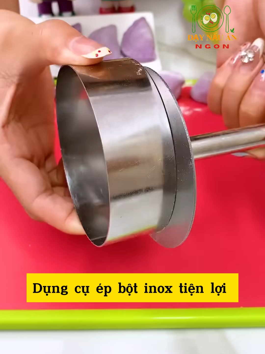 Dụng cụ ép bột inox tiện lợi