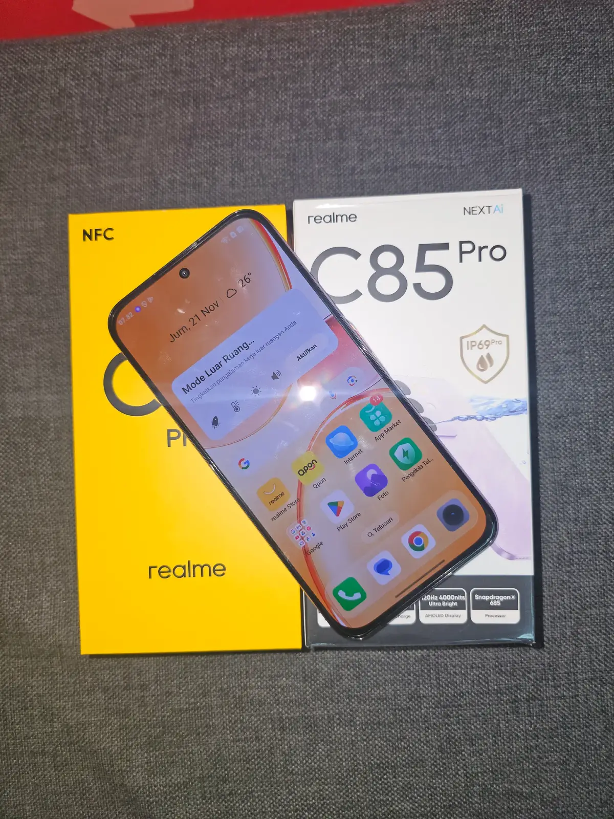 📣 PRE-ORDER Realme C85 Pro di Erafone! ✨ HP dengan baterai 7000mAh, layar 120Hz AMOLED, dan sertifikasi IP69 Pro anti air! 📱 Tersedia dalam warna elegan dengan desain premium. 🗓 Pre-Order 21–27 November 2025 💰 DP hanya Rp200rb 💳 Cicilan Bank 0% hingga 24 bulan 🏦 Promo Financing 0% DP/Bunga ♻ Jaminan Tukar 30 Hari 🎁 Plus peluang menang motor & hadiah menarik mulai 28 November! 📍 Tersedia di Erafone & bisa transaksi dengan banyak bank: BCA, BNI, BRI, Mandiri, CIMB, BSI, dan lainnya. 👉 Realme C85 Pro — Baterai Ultra. Tahan Air Ultra. Siap upgrade? 📲🔥 📍 ERAFONE PEMUDA PATI  📞08812976323 #realmec85pro #realmeareab #realmeareab #PreOrderNow #erafone 