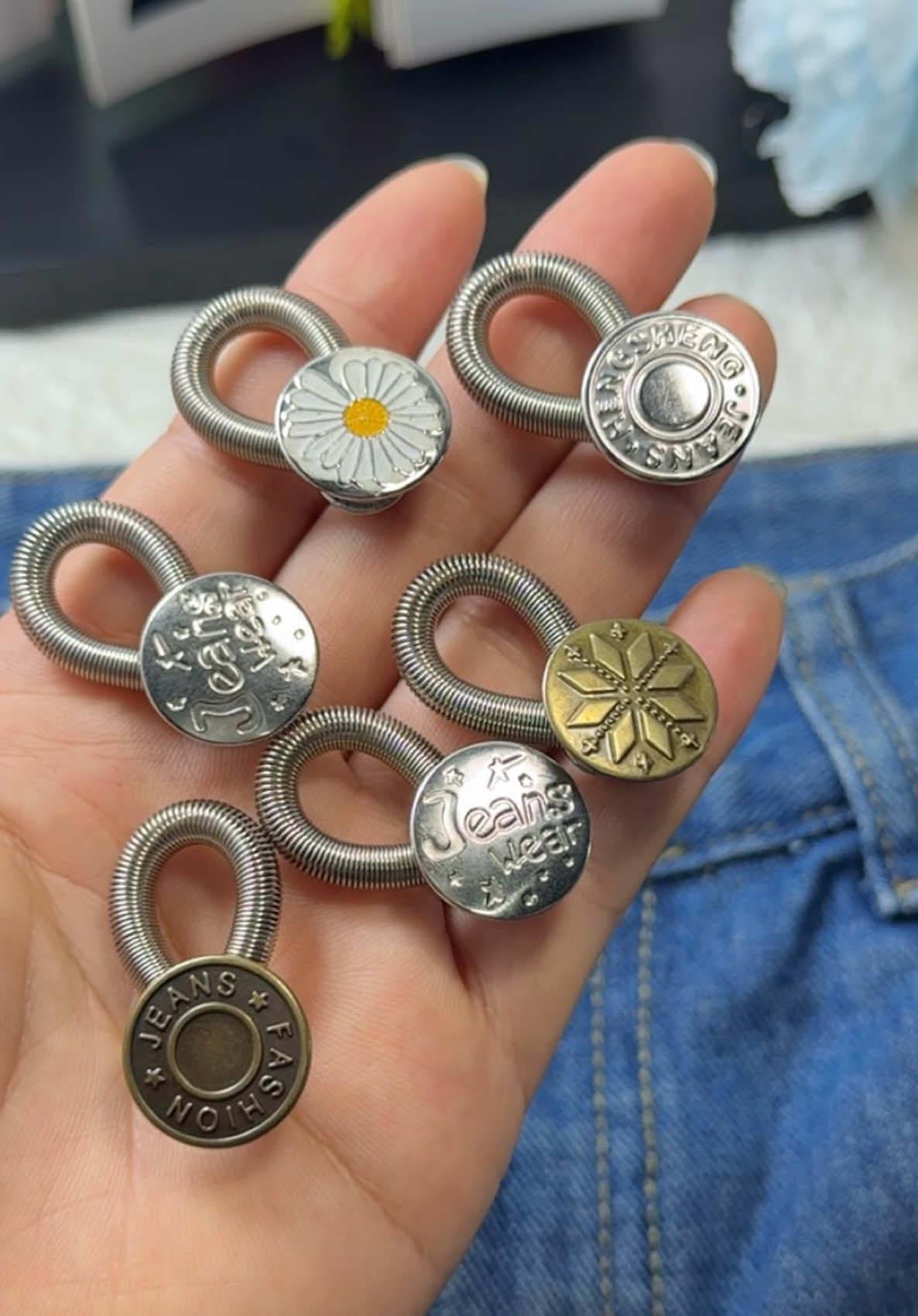 Nút nới rộng quần chật bụng rất tiện #nutnoirongquan #nutnoironglungquan #nutmorongquan #cucquanloxo #lalap1995 