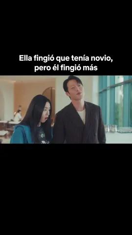 Cuando dos juegan a fingir, algo tarde o temprano termina explotando 💋💣💥 Mira Beso Dinamita, solo en Netflix. #besodinamita #netflix #series #kdrama